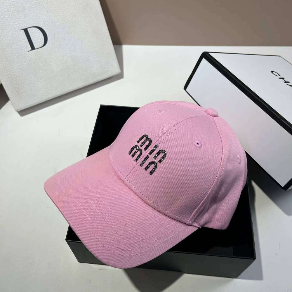 Casual Cotton Baseball Cap For Men And Women Fashion Rhinestone Letters Y2K Caps Student Hip Hop Outdoor Sport Sun Hat Y260115