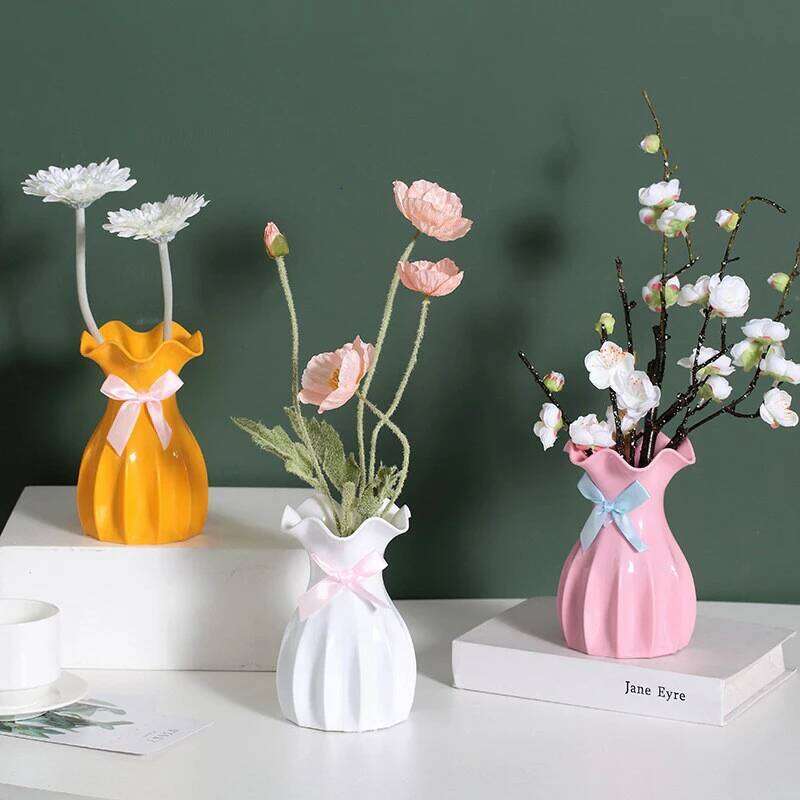 Nordic Flower Vase Home Decorations Modern Small White Dried Flowers Vases For Interior Mini Plastic Pot Ornament Room Decor C260116