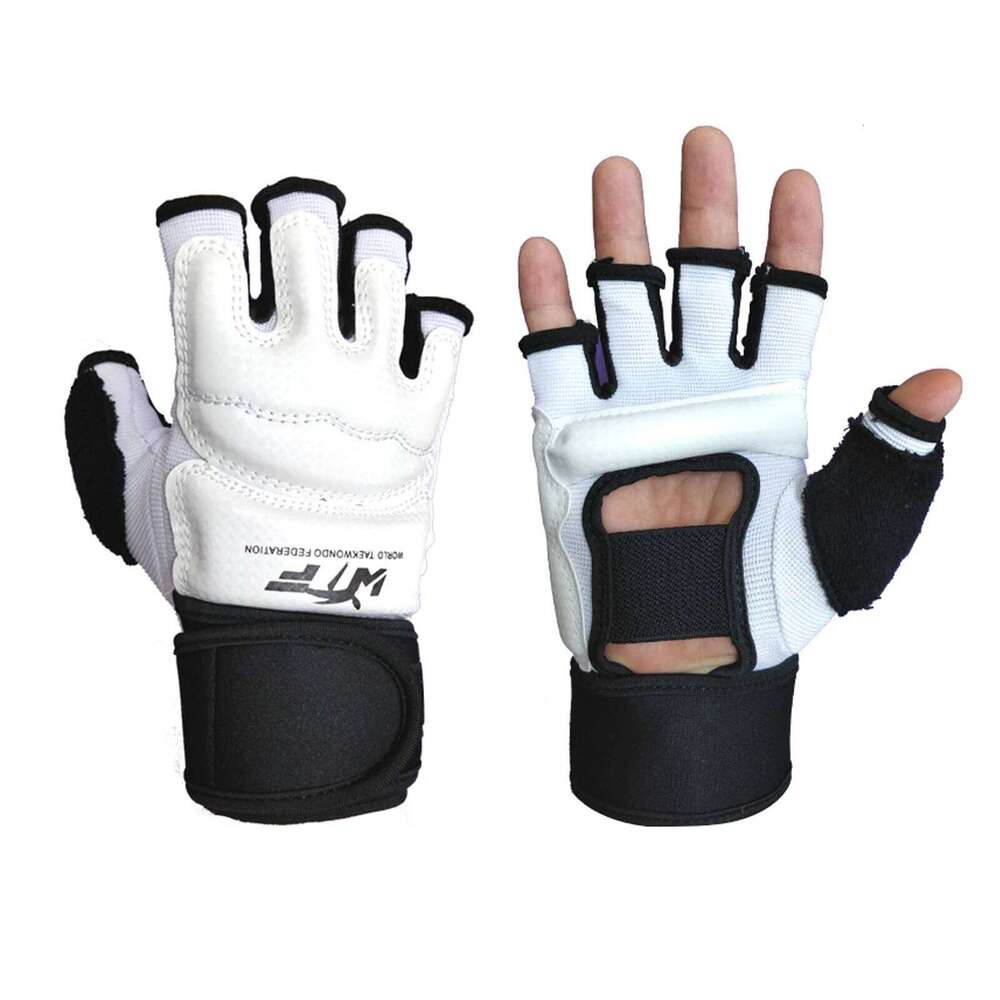 Half Finger Boxing Kids Taekwondo MMA Leather Gloves Karate Muay Thai Guante De Boxeo Free Fight Training Equipment Y260115