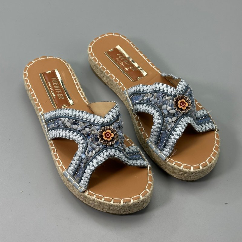 Slippers Embroidered Flowers Platform Women Fashion Floral Espadrilles Shoes Female 2025 Outdoor Flat Heel Casual Slides Woman