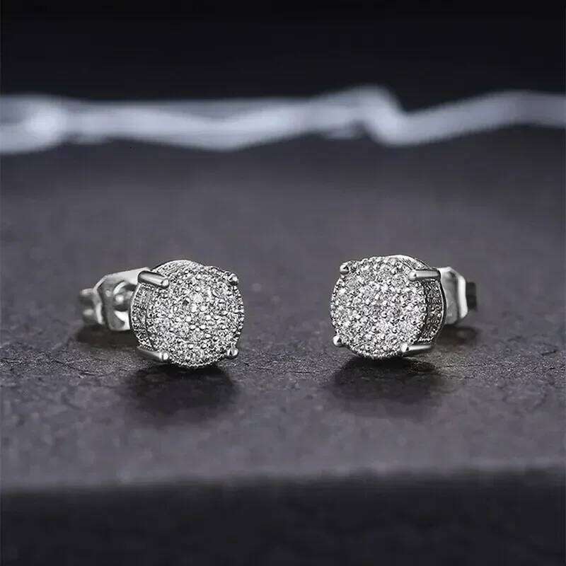 Valentine's Day Gold Silver Color Round Ear Studs for Women/Men Fashion 4 Claw Shiny Rhinestone Stud Earrings Punk Luxury Design Jew 26H0115