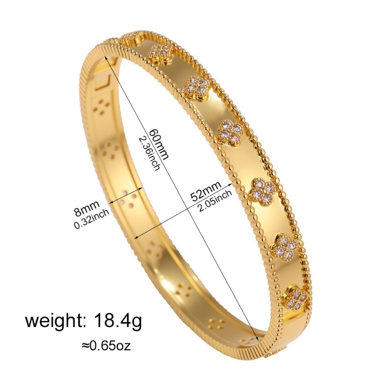 Designer New Exquisite Clover Pattern Bangle For Women Light Luxury Tarnish Resistant Fashion Versatile Jewelry