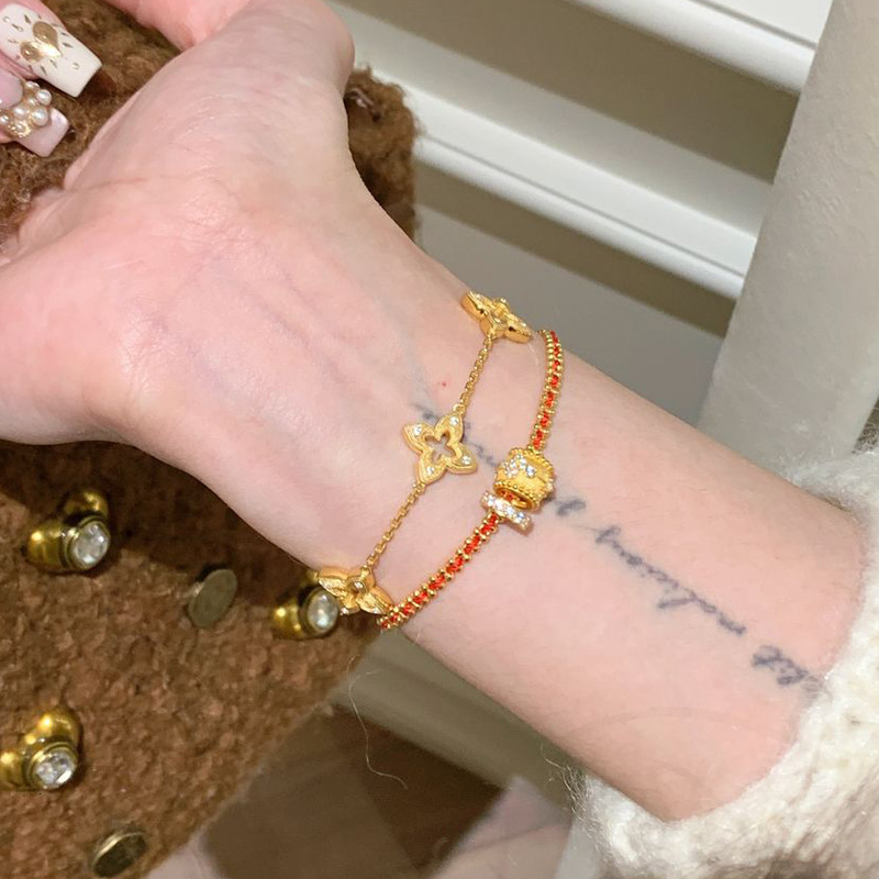 Luxury Brand Designer Jewelry Xiaohongshu Hot-Selling Kaleidoscope Small Red String Bracelet 2025 New Niche Classic Personality Versatile High-End Bra