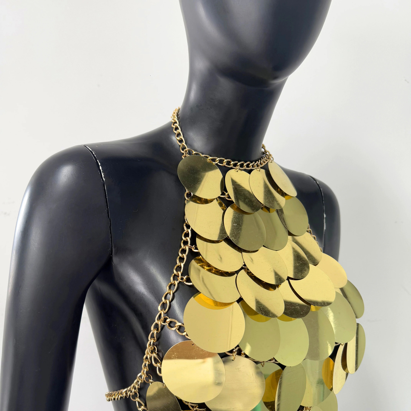 AKYZO European and American fashion sequin suspender sexy vest hand stitched gold circular hanging neck suspender top 260116