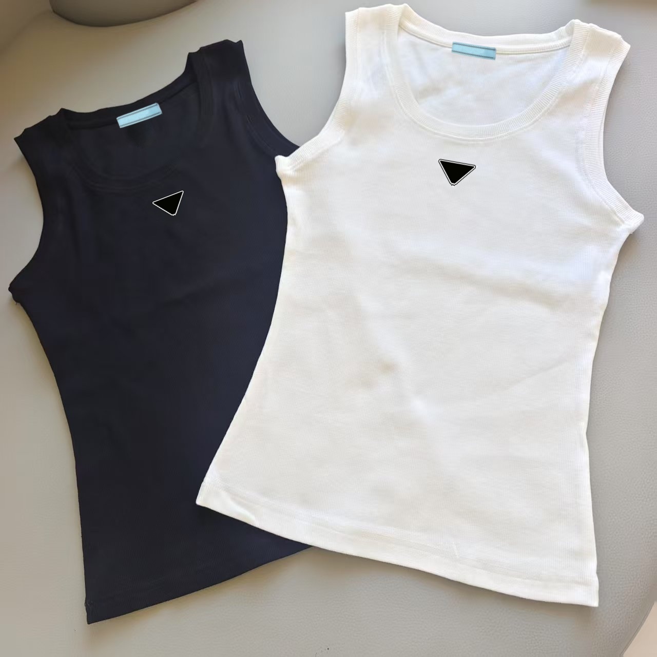 Womens Tank Top Summer Slim Sleeveless Camis Croptop Outwear Elastic Sports Knitted Tanks 017