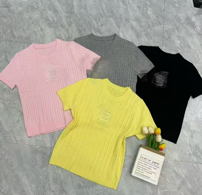 Summers New Women's Knits T-shirts Short sleeve Tees Sweater Luxury brand designer T-shirts fit 85-130 lb 8ss