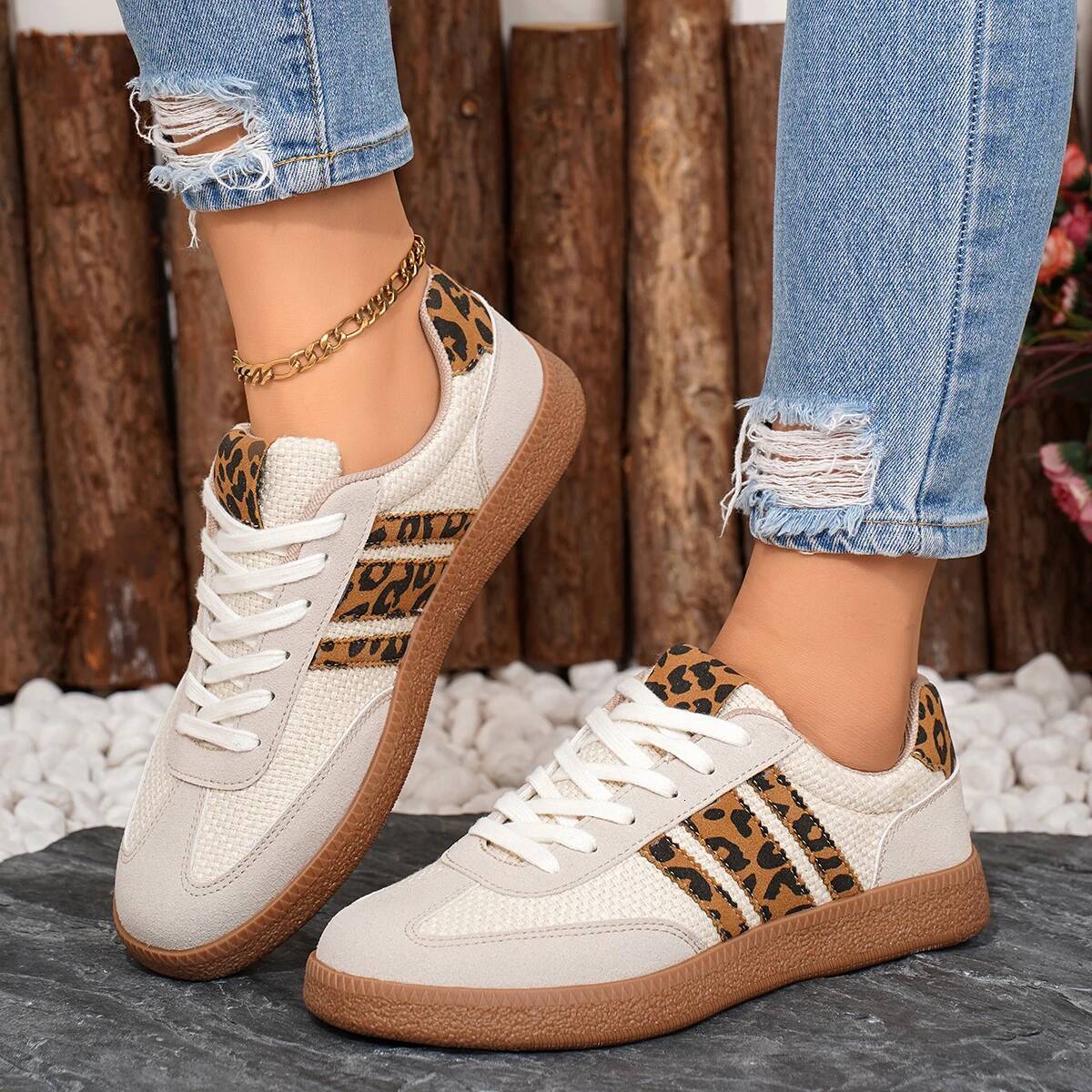 2025 New Fashion Luxury Designer Comfortable Shoes for Brand Classical Outdoor Sneakers Casual Women ddmythur