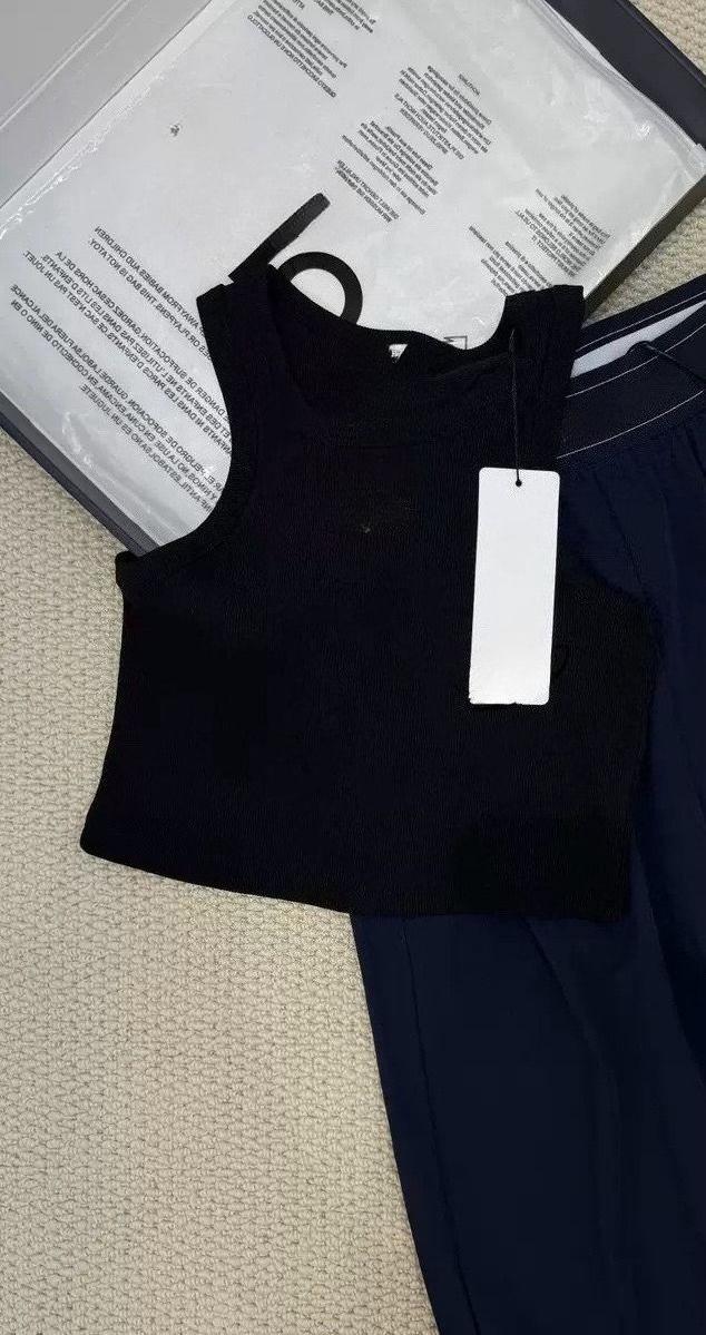 Desinger Yoga High-Quality Breathable SKIRT Women's Tanks CamisTennis Skirt Breathable sweatshirt Loose Casual Sports Skirt jacket Sports vest Wo