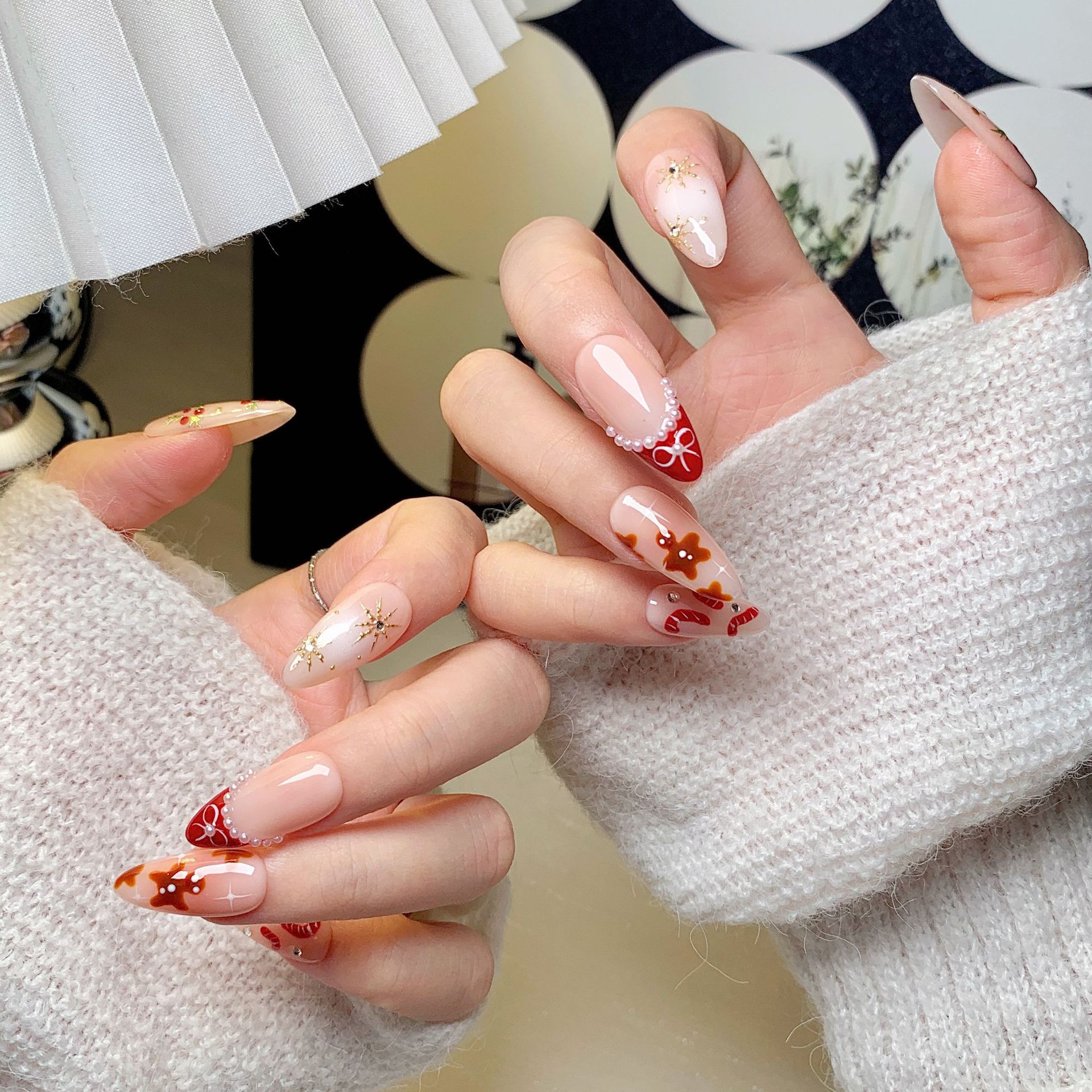 Exclusive Cross-Border Red Armored Handcrafts Elegant High-End Euro-American Style