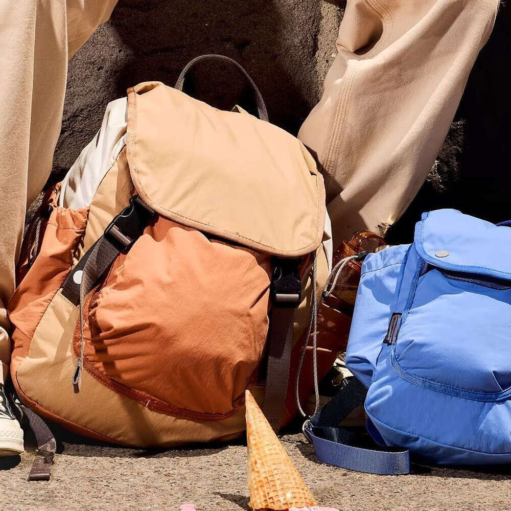 Outdoor Lightweight… - image