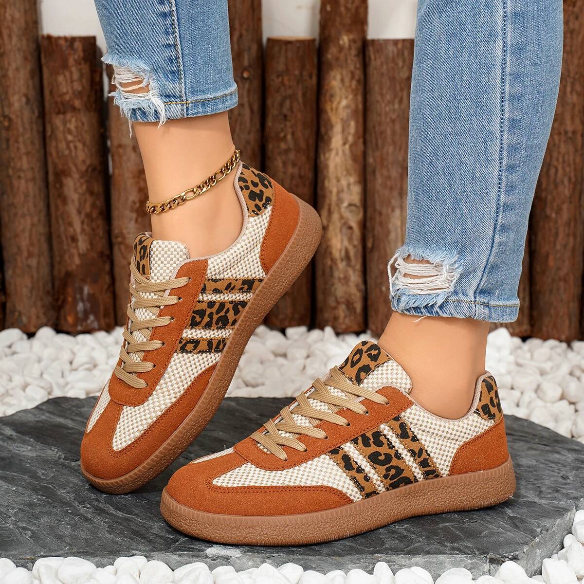 2025 New Fashion Luxury Designer Comfortable Shoes for Brand Classical Outdoor Sneakers Casual Women ddmythur