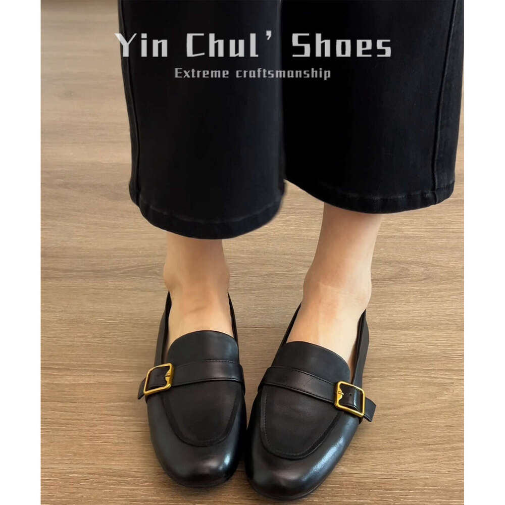 Hot Selling Belt Buckle Slip-On Loafers for Women, Black Leather Shoes, British Style, Ultra Soft Flat Shoes