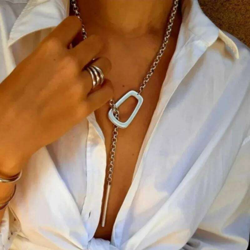 Women's Retro Bohemian Style Long Pendant Necklace Adjustable Suitable Daily Wear Gifts Is An Elegant Accessory for Women