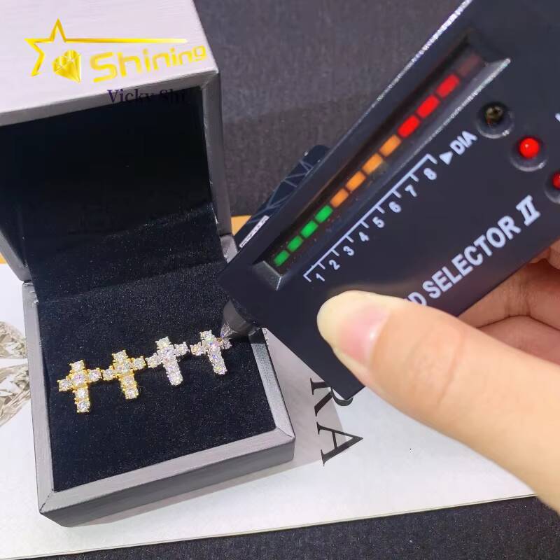 Worldwide Shipping Women Fine Screw Back Earrings S925 Silver Gold Plated Vvs Moissanite Cross Stud Earrings