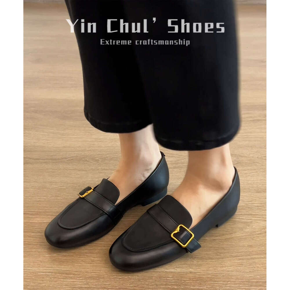 Hot Selling Belt Buckle Slip-On Loafers for Women, Black Leather Shoes, British Style, Ultra Soft Flat Shoes