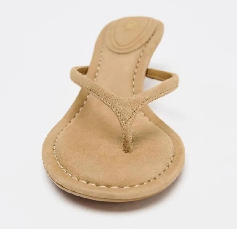 Summer Thin Low Heels Clip Toe Slippers Fashion Round Toe Suede Women Slides Casual Beach Flip Flops Sandals 260113