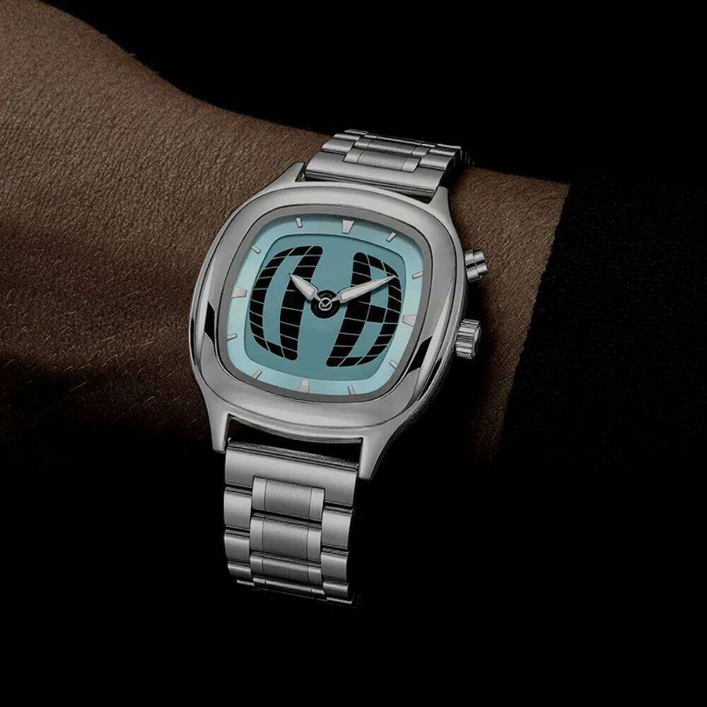 Red Quartz Watch Color Square Y2K Pointer Number Dual Display Steel Personalize Hot Watches Men Business Dynamic Design Clcok 26W0117