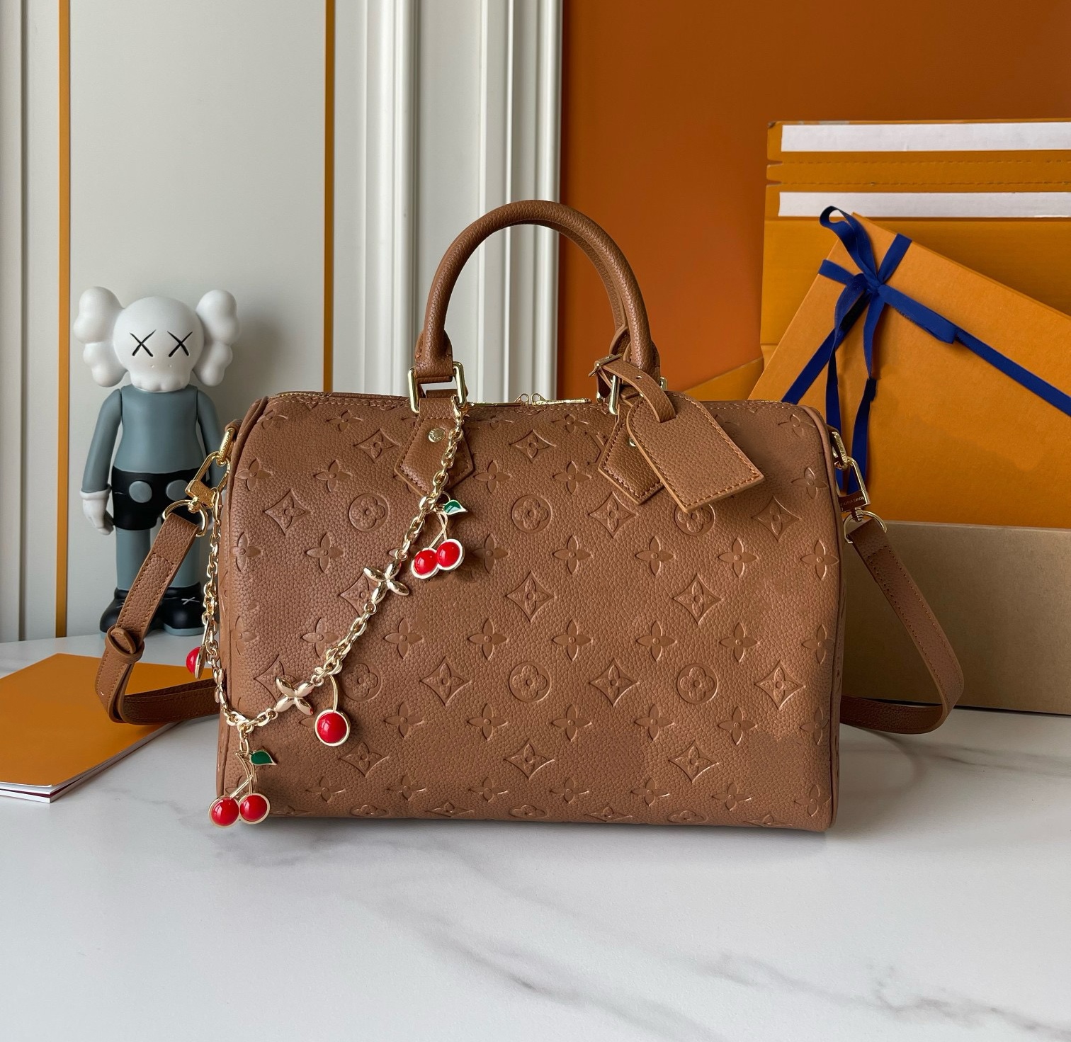 10A Genuine Leather designer bag Womens Bag Shoulder Bags Crossbody Bag Embossing Leather totes bag Handbags the tote bag wallets backpack M17281 30cm