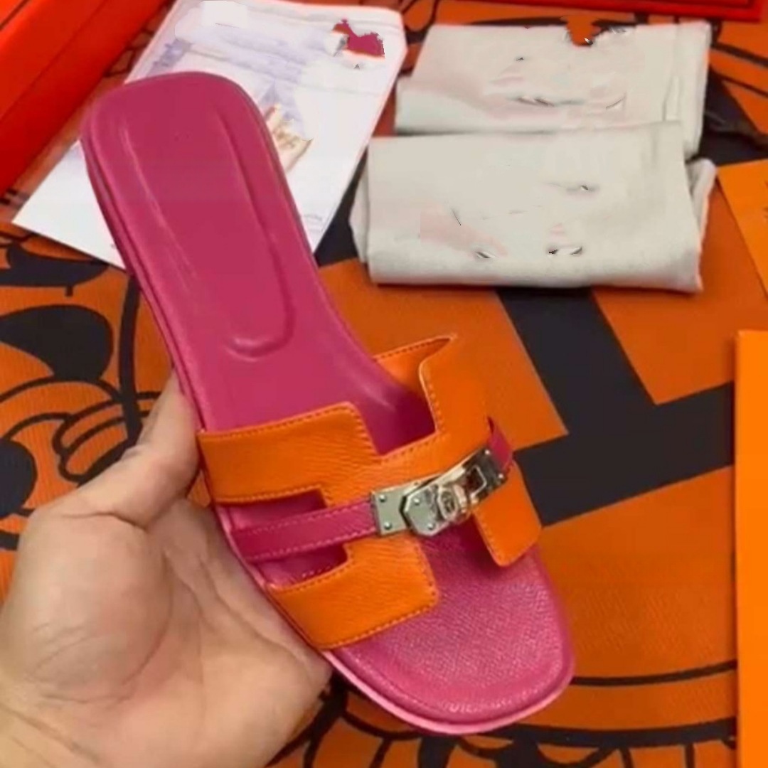 designer slipper fashion soft-soled slippers Home Slippers lightweight classic fashion simple versatile slippers for womens Beach shoes free shopping