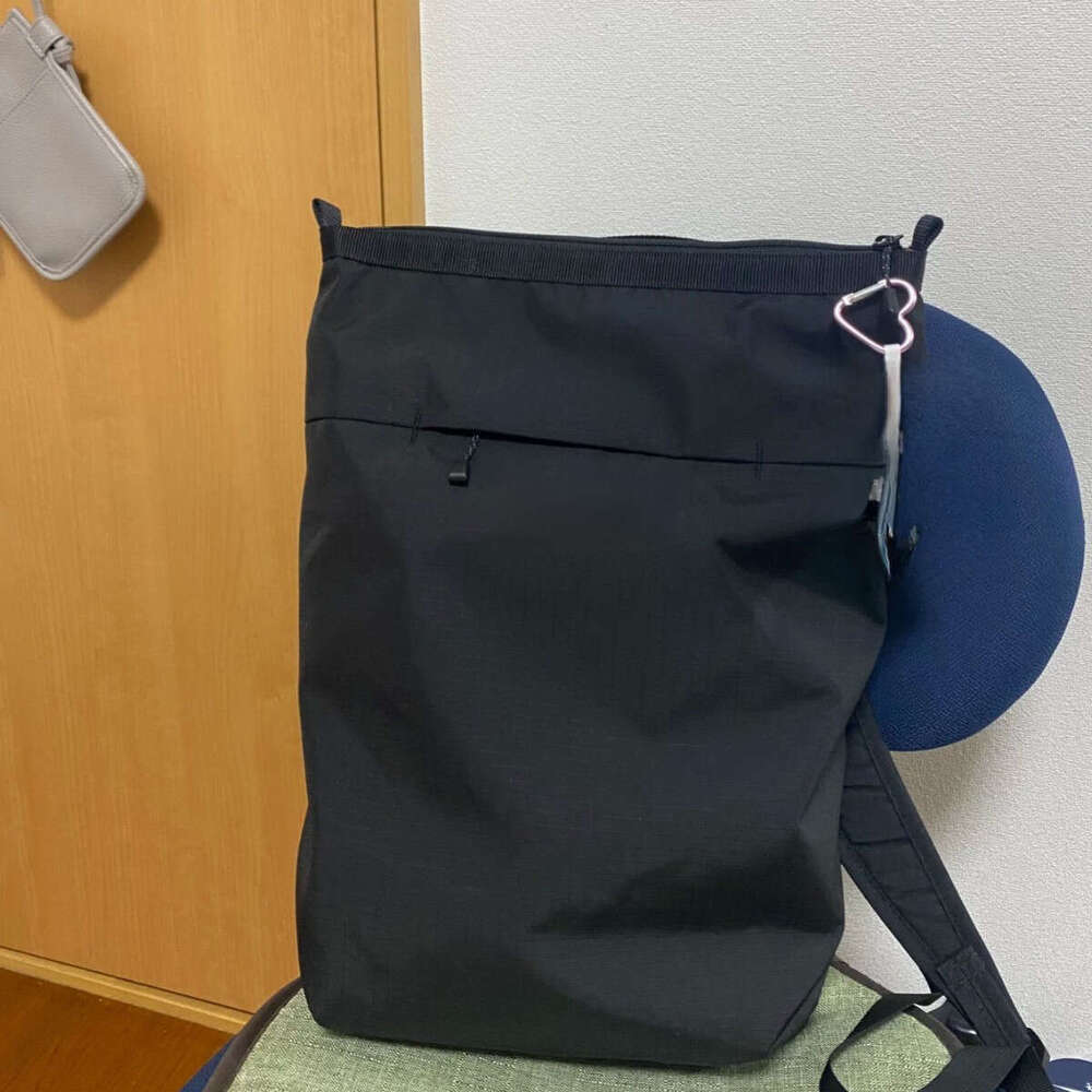 Women Outdoor Casua… - image