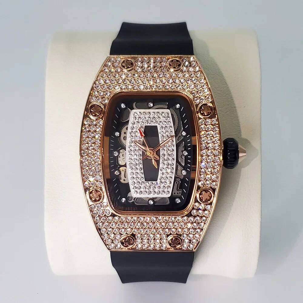 Fashion Rose Iced Watches Women Casual Silicone Strap Quartz Dress Full Diamond AAA Tonnneau Watch For Ladies 26W0117