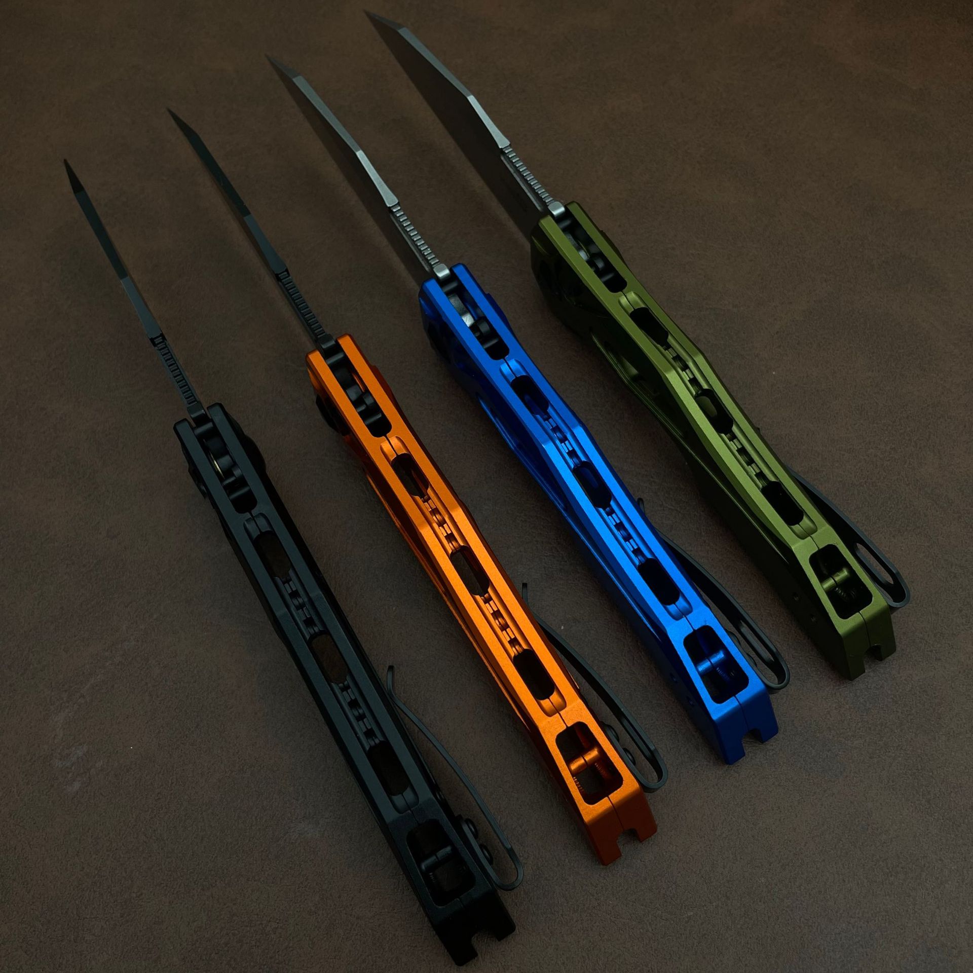 4Models 7650 couteau Launch 13 Folding Knife/Knives 3.5 pocket knife Two-Tone fixed blade knife CPM-154 Blade, Anodized Aluminum Handles