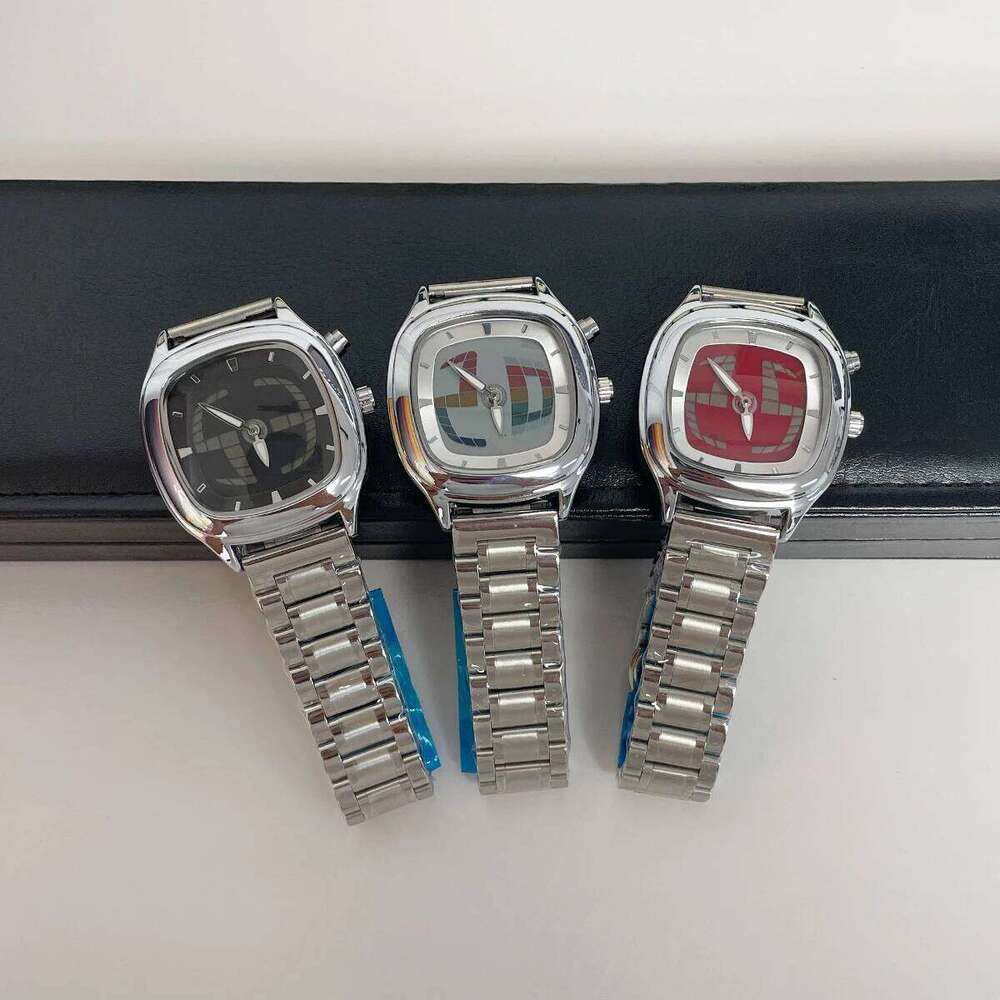 Creativity Y2K New Night Light Conceptual Cool Digit Dial Male Quartz Wristwatch Alloy Waterproof Gifts for Men Boys Watch 26W0117