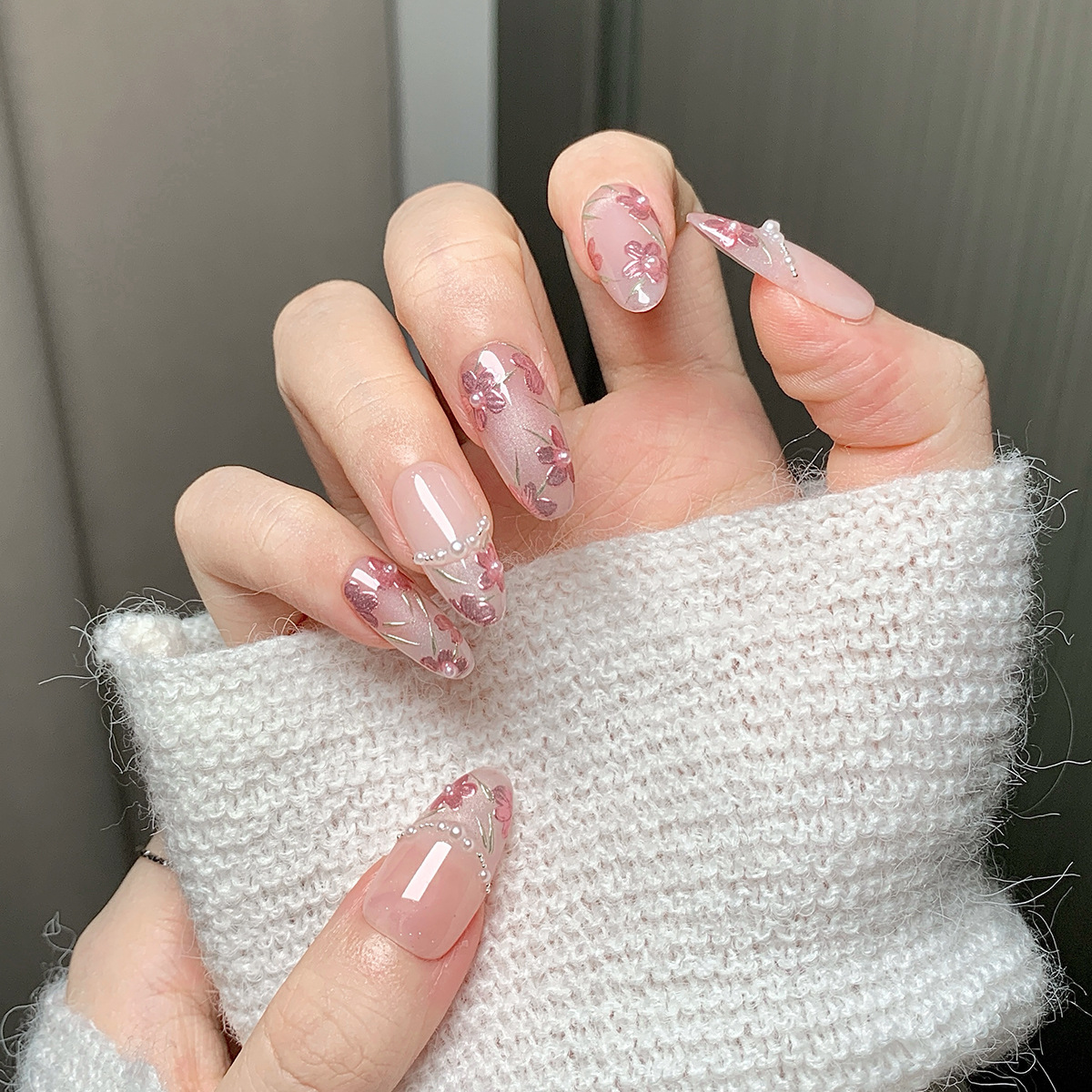Exquisite DIY Nail Decorations: Unique Shaped Whiteness Enhancers Perfectly Tailored for Salon Use