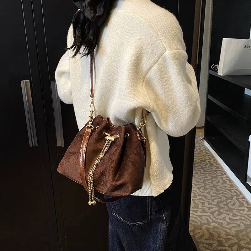 Bestseller Soft Solid Faux Suede Simple Commuting Crossbody Hot Sale Sewing Sweet Bags for Women Thread String Women s Handbags ddmybear