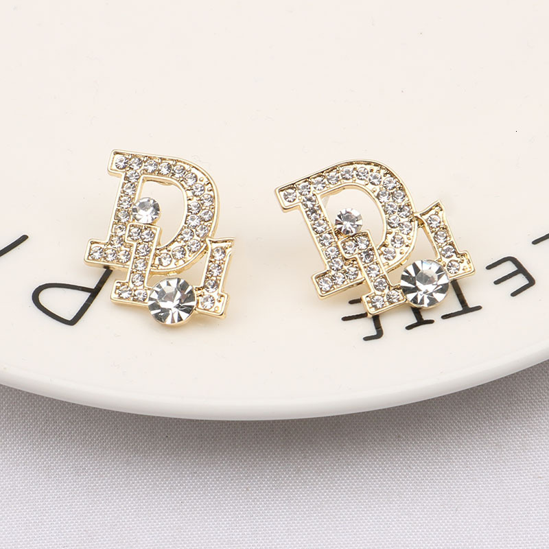 D Brand/D Brand Cross-Border New Inlaid Diamond Fashion French Style Internet Celebrity Letter Simple Design Versatile Earrings