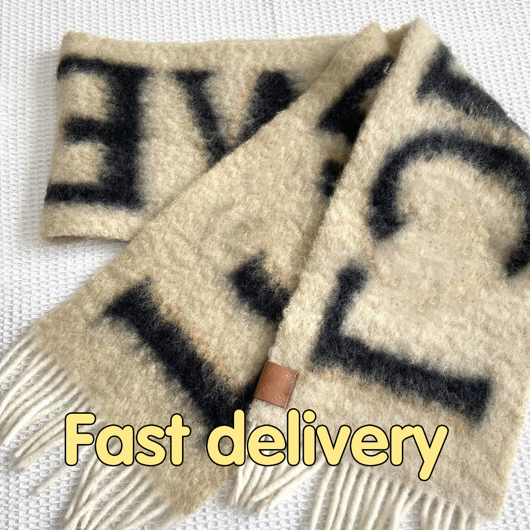 scarf designer scarf luxury scarf for women Winter stripe Trend lwe Cashmere Scarf Full Letter Printed Scarves Soft Touch Tags Winter scarf very good War flag striped