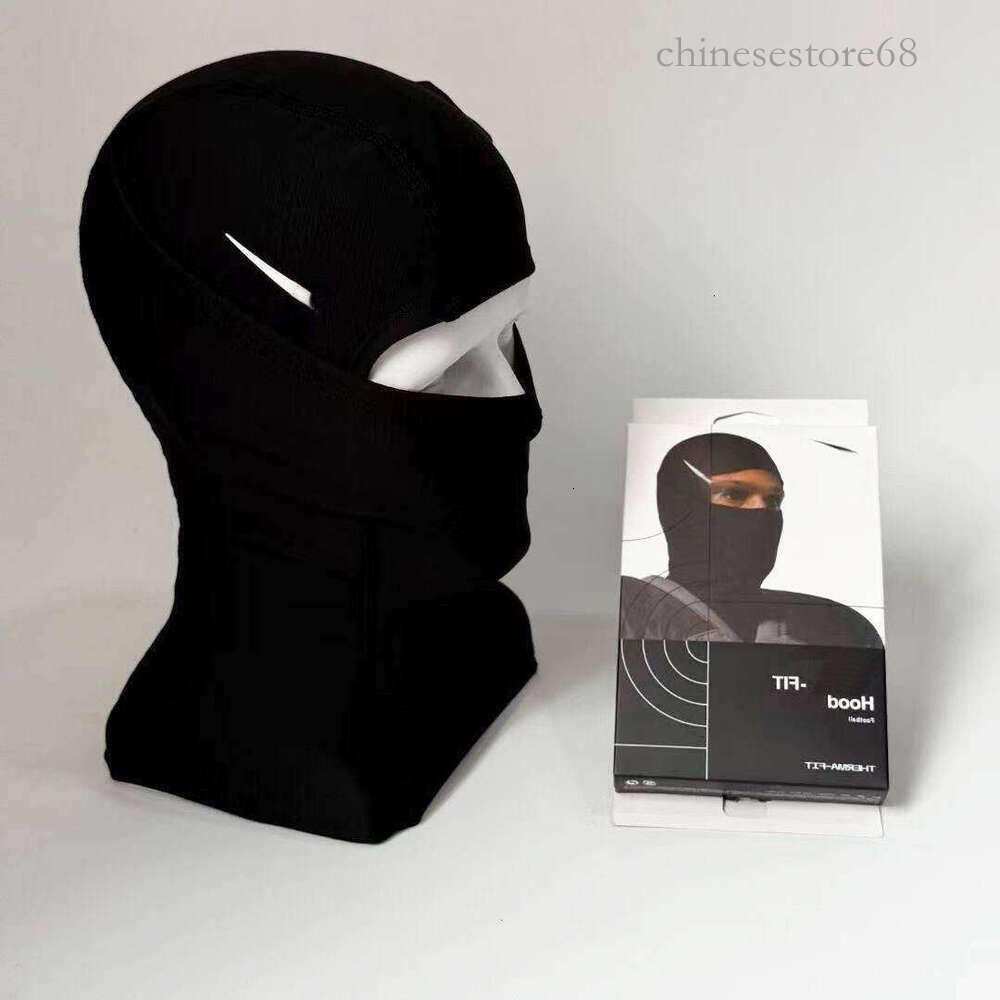 Black Sports Ski Ma… - image