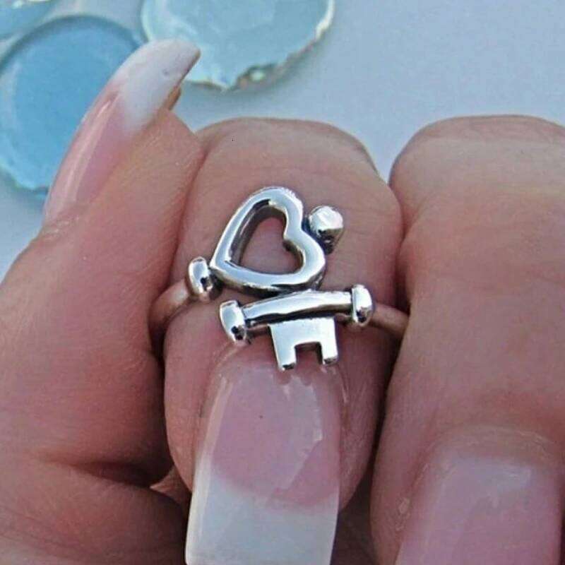 Retro Elegant Bohemian Heart-Shaped Promise Ring Women's Romantic Suitable For Valentine's Day Casual Wear Mother's Day,Gift