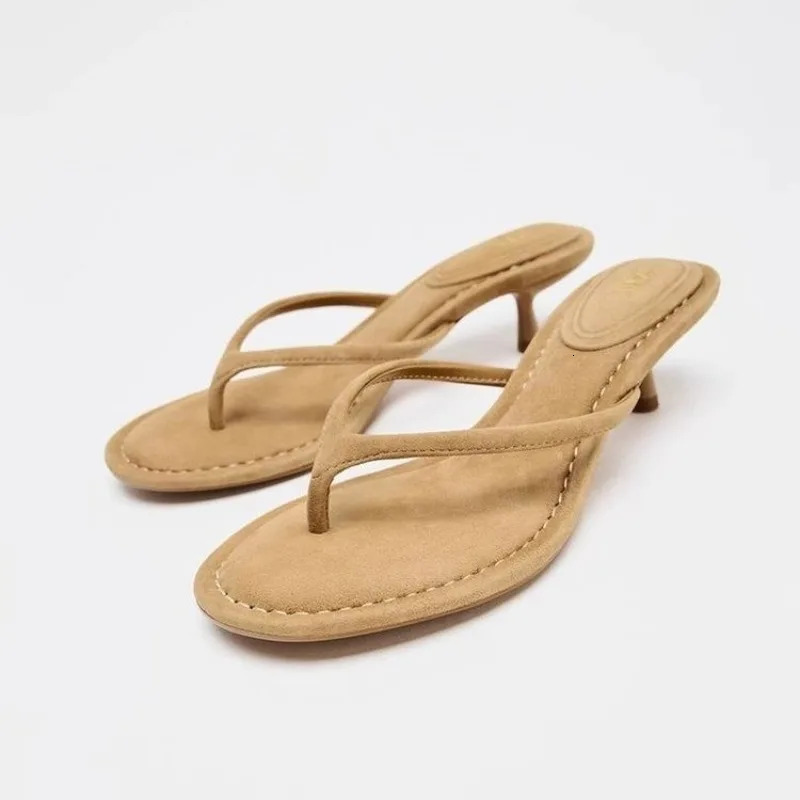 Summer Thin Low Heels Clip Toe Slippers Fashion Round Toe Suede Women Slides Casual Beach Flip Flops Sandals 260113