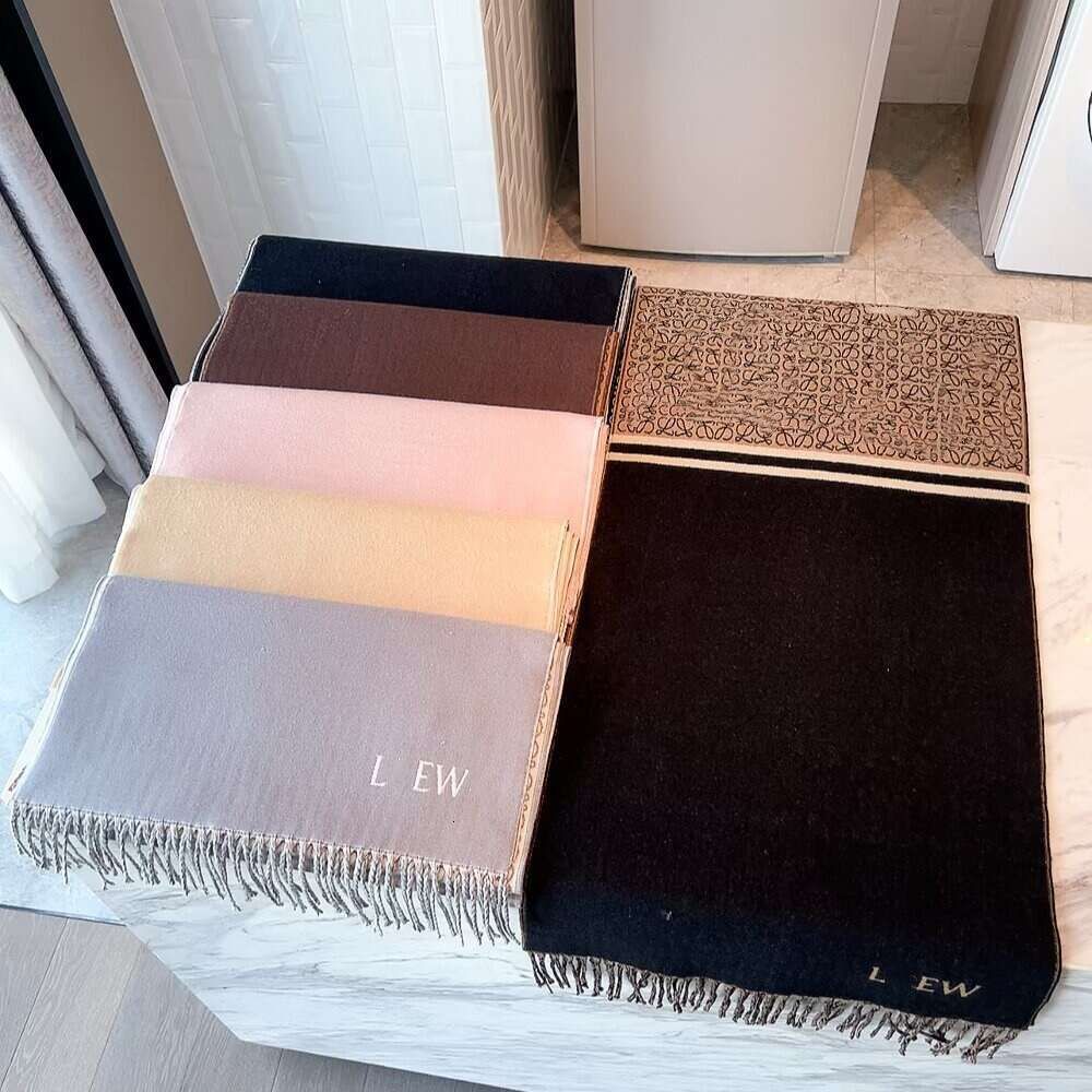 with box 2026 designer scarf wool silk scarf fashion Luxury silk scarf square summer new style silk womens ribbons for work travel outdoor and home headband