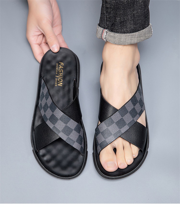 2026 Summer New Soft Cross Grid Flat Slippers Outdoor Indoor Casual Fashion Beach Sandals For Men