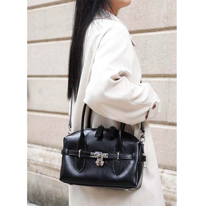 Luxury Shoulder Bags Totes Hobo Early Spring Niche Design Elegant Fashion Large Capacity Crossbody Bag Cowhide Commuter Handbag SENYY