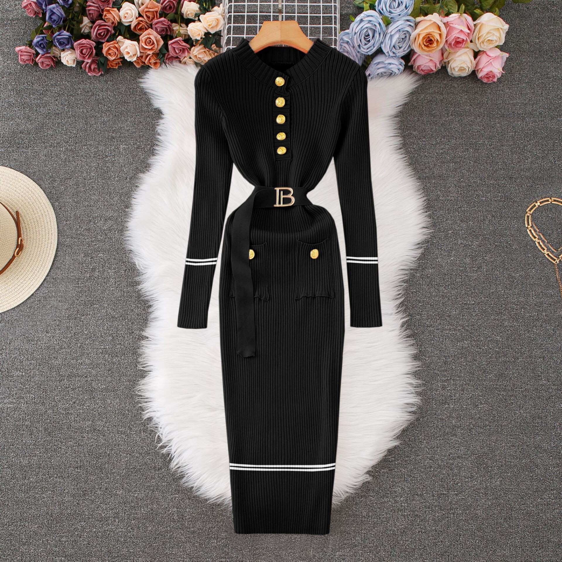 Luxury Brand Designer Clothes French Style Knitted Dress Autumn Winter Slim Fit Elegant Fashion Button With Belt Sweater Long Dress