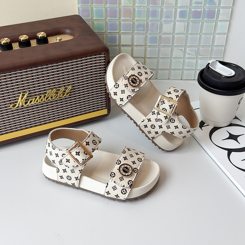 2026 Summer Hot Kid's Versatile Soft Bottom Girls Beach Shoes Boys Casual Fashion Printing Sandals