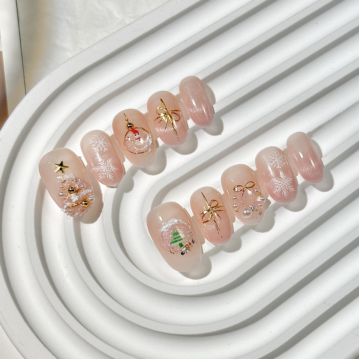 Elegant Purely Made Winter Themed Nail Art Stickers with Exquisite Design