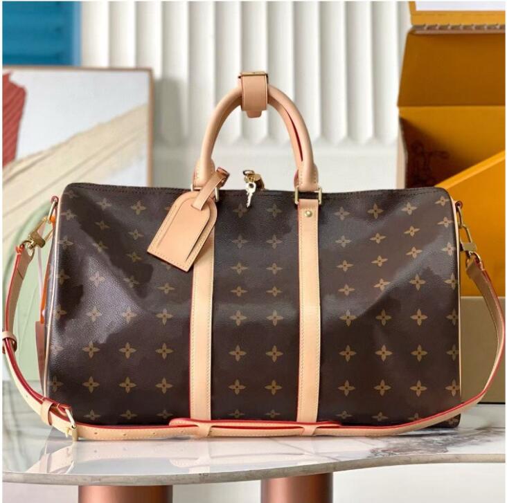 designer mens 55cm large travel luggage bag key and lock totes leather handbag duffle bag Courrier Shoulder bags Crossbody handbags