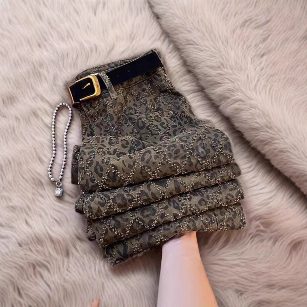 Designer Women's Pants 2026 Spring And Autumn New Leopard Print Women's High Waisted Jeans Street Style American Retro Casual Long Pants