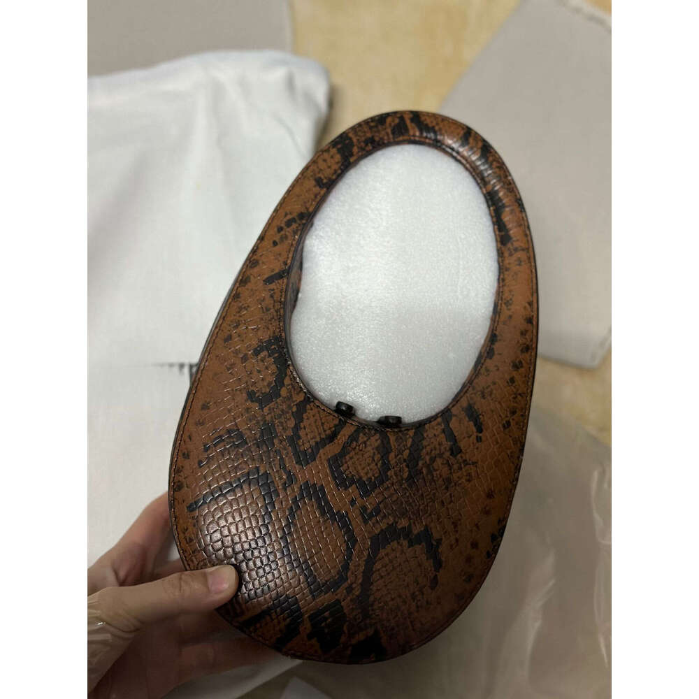 Totebag Shoulder ROSE NOIRE Coperni Internet Celebrity Same Style Niche Retro Women S Handbag Genuine Leather Cowhide Snake Pattern D Egg Small Round 