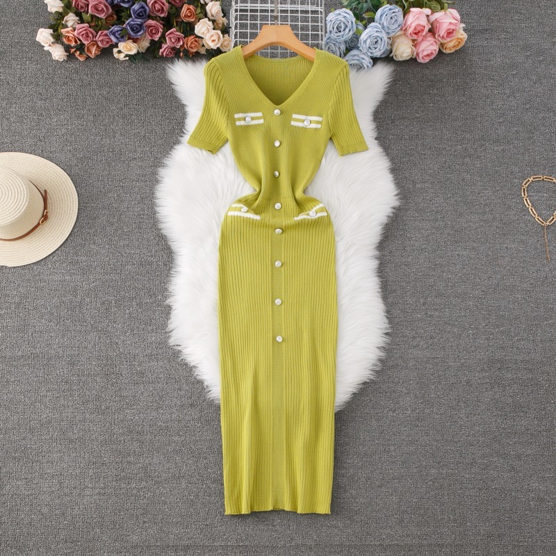 Luxury Brand Designer Clothes French Single-Breasted Knitted Dress V-Neck Slim Fit Elegant Sweater Dress European And American Women's Fashion Wo