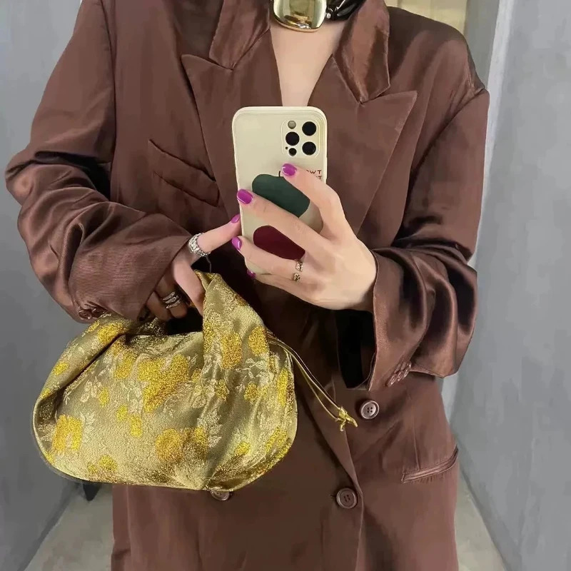 Gold Patterned Women Handbag 2025 n Womens Bag Pleated Cloud Bag Fashion Satins Dumpling Bag Female Sac All-match 260112
