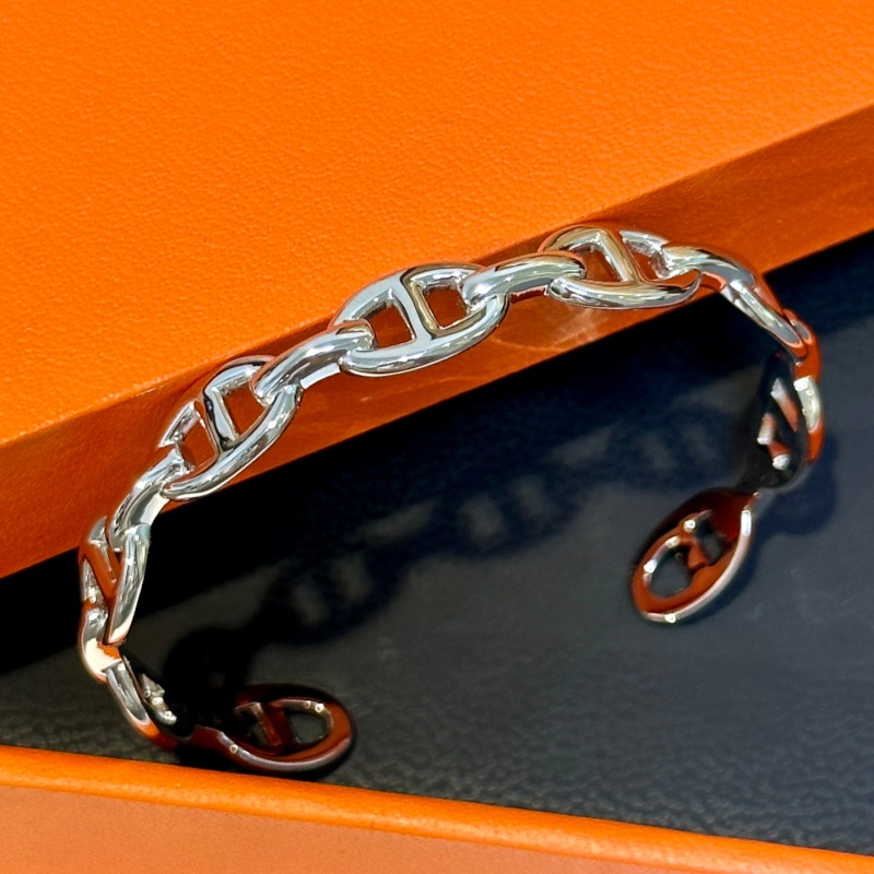 Top Bracelets Women… - image