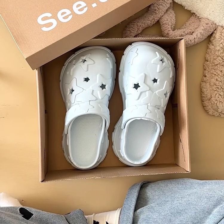 Free shipping Slippers Sky filled starry hole shoes comfortable thick soled sandals for summer casual height increasing sandals