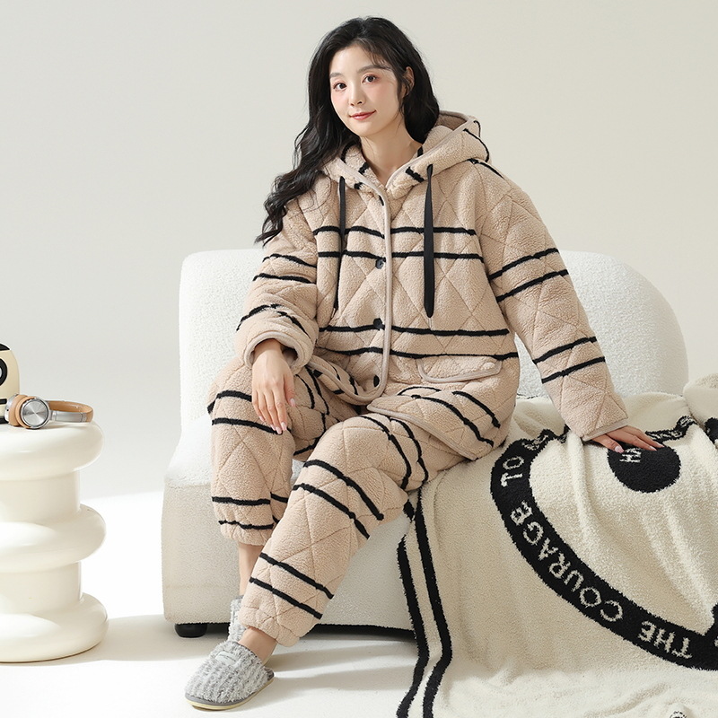 B1340-Chic Coordinating Wear - Trendsetting Female Clothing Pair Including Soft Cardigan Blouse plus Slim Fit Chinos