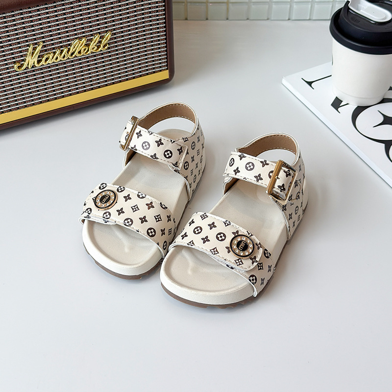 2026 Summer Hot Kid's Versatile Soft Bottom Girls Beach Shoes Boys Casual Fashion Printing Sandals