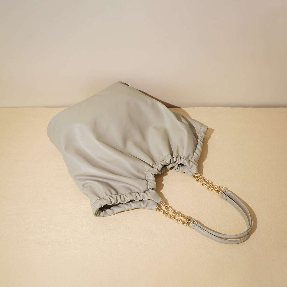 Luxury Shoulder Bags Totes Hobo Autumn Summer Simple Casual Soft Leather Tote Commuting Large Capacity Single Crossbody Bag New Lazy Style SENYY